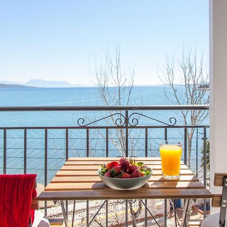 Ligia Waterfront Apartments Екстериор снимка