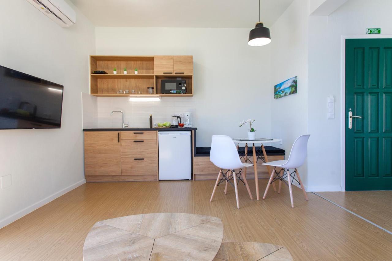 Ligia Waterfront Apartments Екстериор снимка
