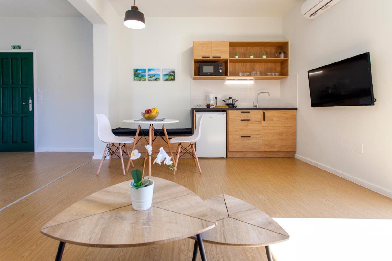 Ligia Waterfront Apartments Екстериор снимка